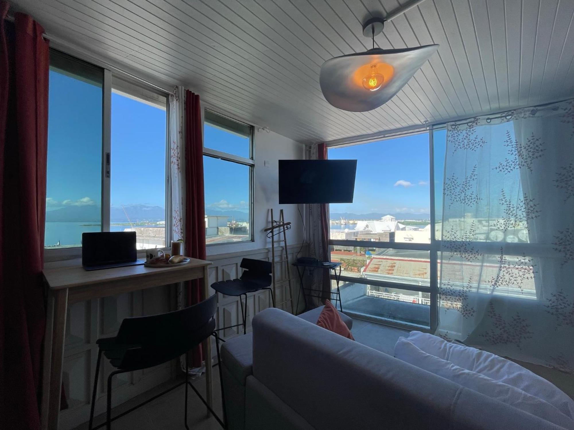 Penthouse Seaside 10 Min Port, Croisiere Et Aeroport Apartamento Pointe-à-Pitre Exterior foto