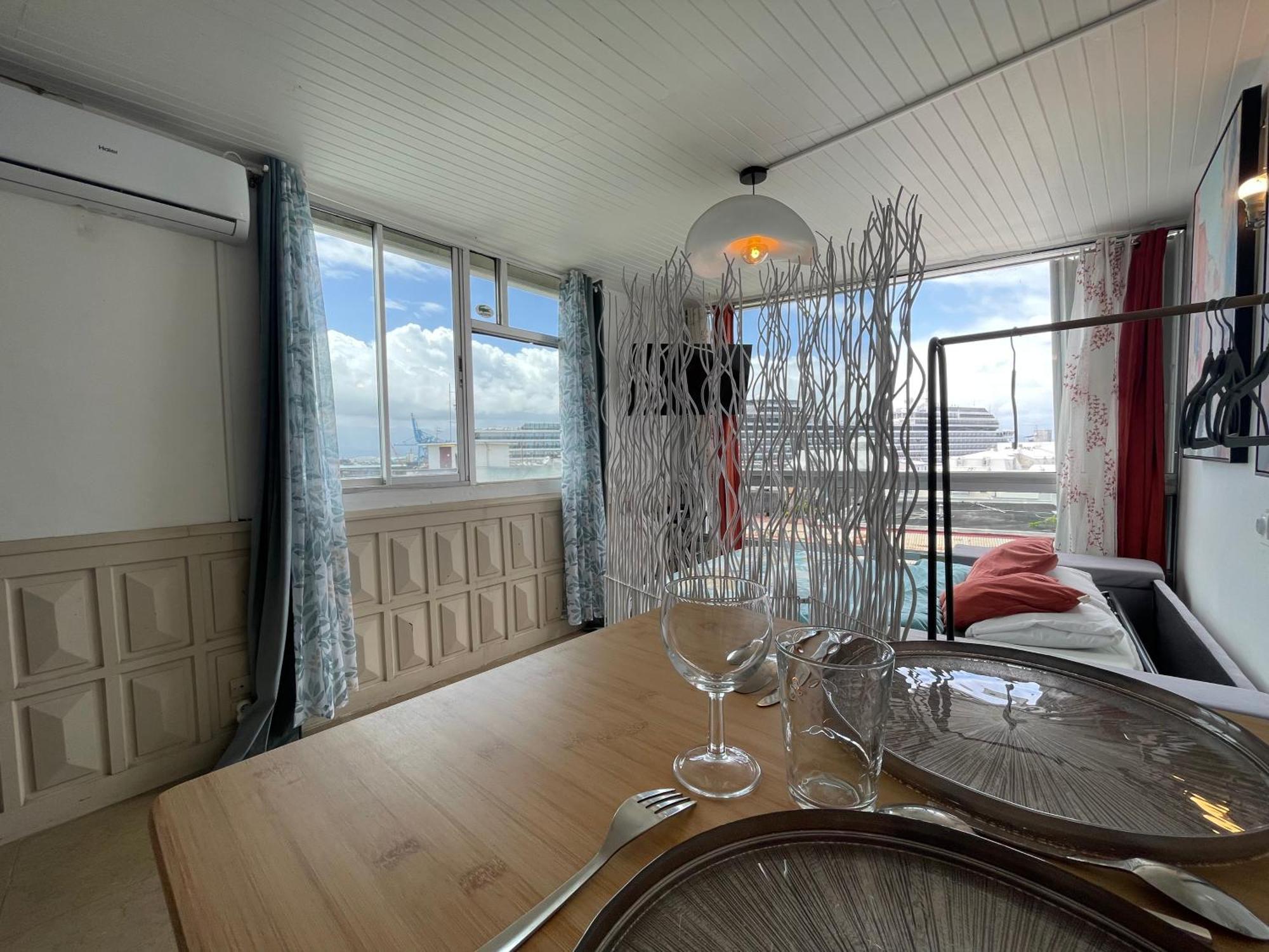 Penthouse Seaside 10 Min Port, Croisiere Et Aeroport Apartamento Pointe-à-Pitre Exterior foto